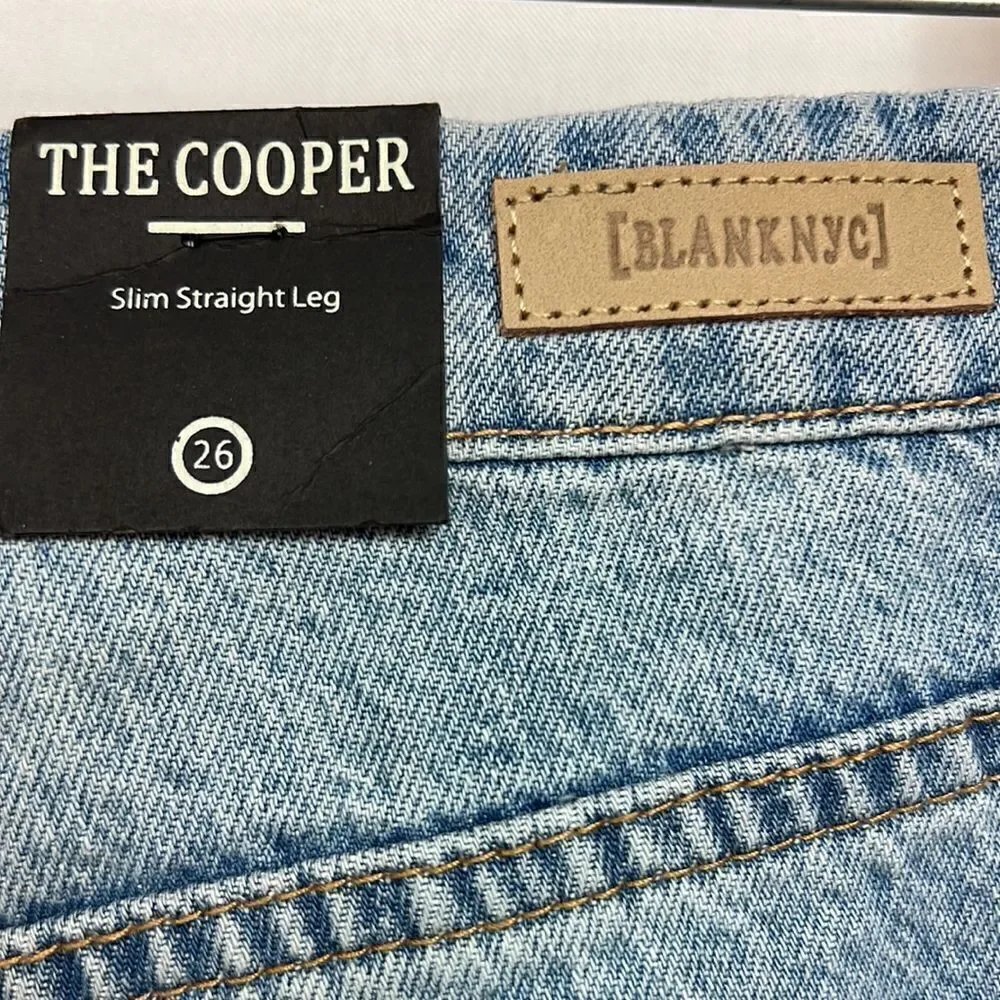 Blank NYC the Cooper long Slim Straight leg button fly jeans size 25 NWT